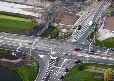 NHwestfriesland's tweet image. Morgen opent een tijdelijke fietsoversteekplaats met verkeerslichten over de N302 Westfrisiaweg bij De Strip (Zwaag) ow.ly/C3tp3074FTR