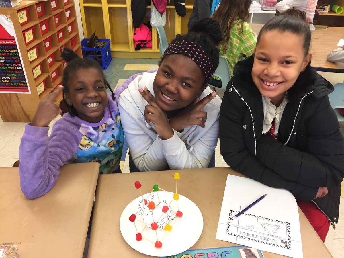mrsorrplv's tweet photo. @PLVbears #polarpride Buddy Day #2!  2nd and 5th grade students needed to build a cage to hold a reindeer using toothpicks and gumdrops. https://t.co/6gZdUvMnem