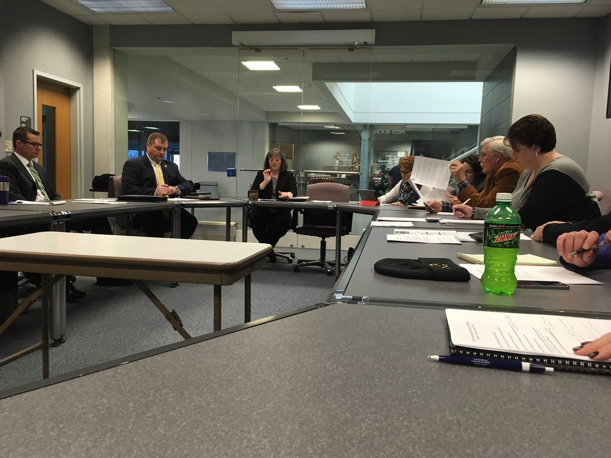 GretchenMHunt's tweet photo. #DANY Sexual Assault Evidence TF w/ @kystatepolice @NoMoreKY @kyoag @KyWhitney @KYHarperAngel #SubmitTheKit #EndtheBacklog #SAFEAct https://t.co/DiyGkxn7Ov