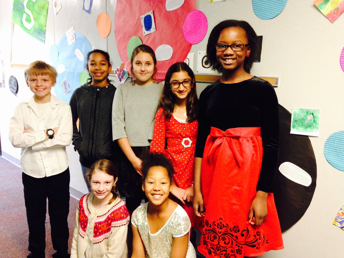 msstew5's tweet photo. Great job, Chorus! @BrooksMMES_MIT @BrooksMuseumsES #BrooksES2016 https://t.co/bfFtLaugD4