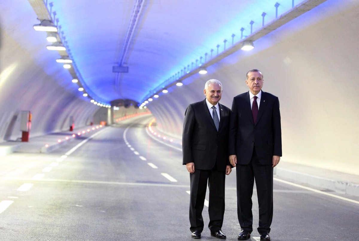 Z97606710's tweet photo. #AvrasyaTüneli  Allah sizi başımızdan eksik etmesin sizin sayenizde dağa ne dev projeler görcez 😊🙏🇹🇷🙏 https://t.co/8A0af98BKm