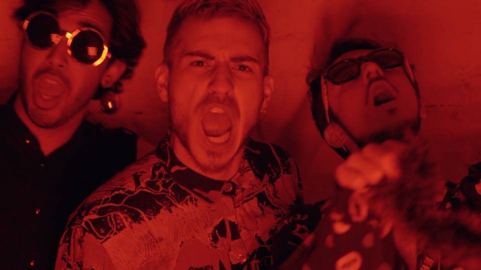 vellopublicos's tweet photo. Atentos!!! Ya viene nuestro Videoclip :)

Besos natalinos!

#VelloPublico #CulturaMetropolitana https://t.co/SCarZq6jWc