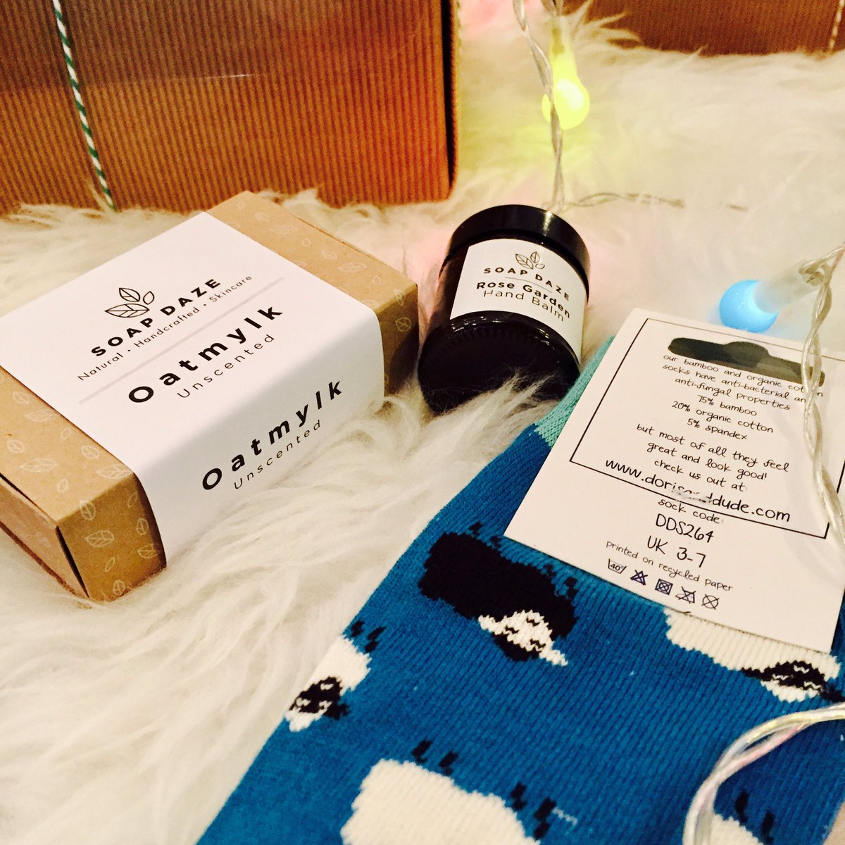 shawchan98's tweet photo. #Christmasgifts @sanchosdresses @soapdaze #sorted :) with #exeterpounds #visionwebsites @ExeterPound https://t.co/8YPU85T7xd