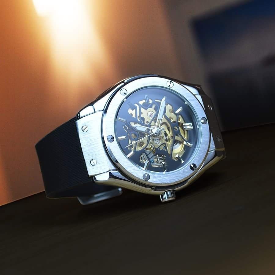 RoyaleTimepiece's tweet photo. The Helix is our top pick this holiday season!
https://t.co/6n1aC37bku 
#watch #LastMinuteDeals #gift #style #fashion https://t.co/hFmt8HRXXp