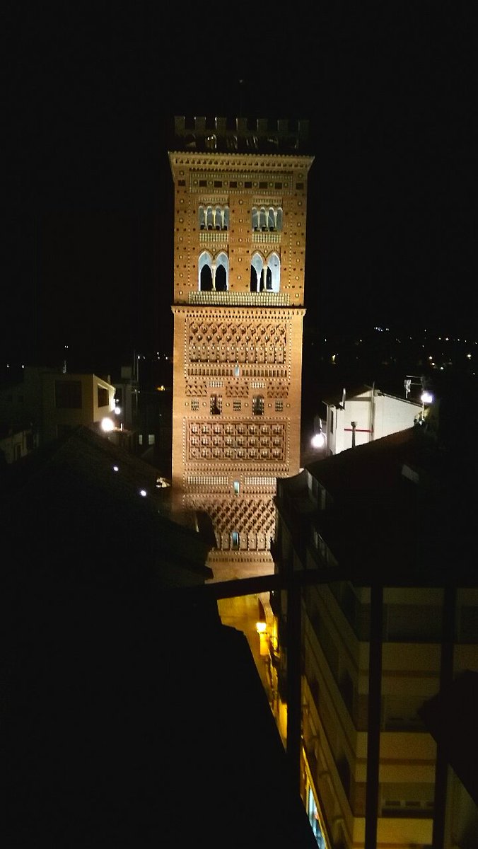 LauraGrojas_ed's tweet photo. Hoy el #mudéjar de Teruel, primera parada de una ruta que nos llevará a Zaragoza de torre en torre  @gustomudejar @PrensaAyTeruel #edirecto https://t.co/5e1vMWCDO4