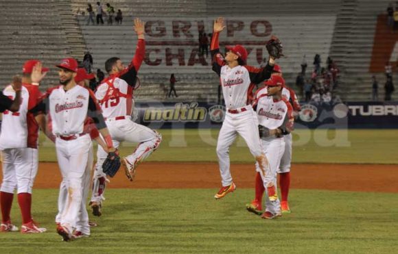 laprensalara's tweet image. Cardanales en tramo de gloria ow.ly/PCjW307j6e0