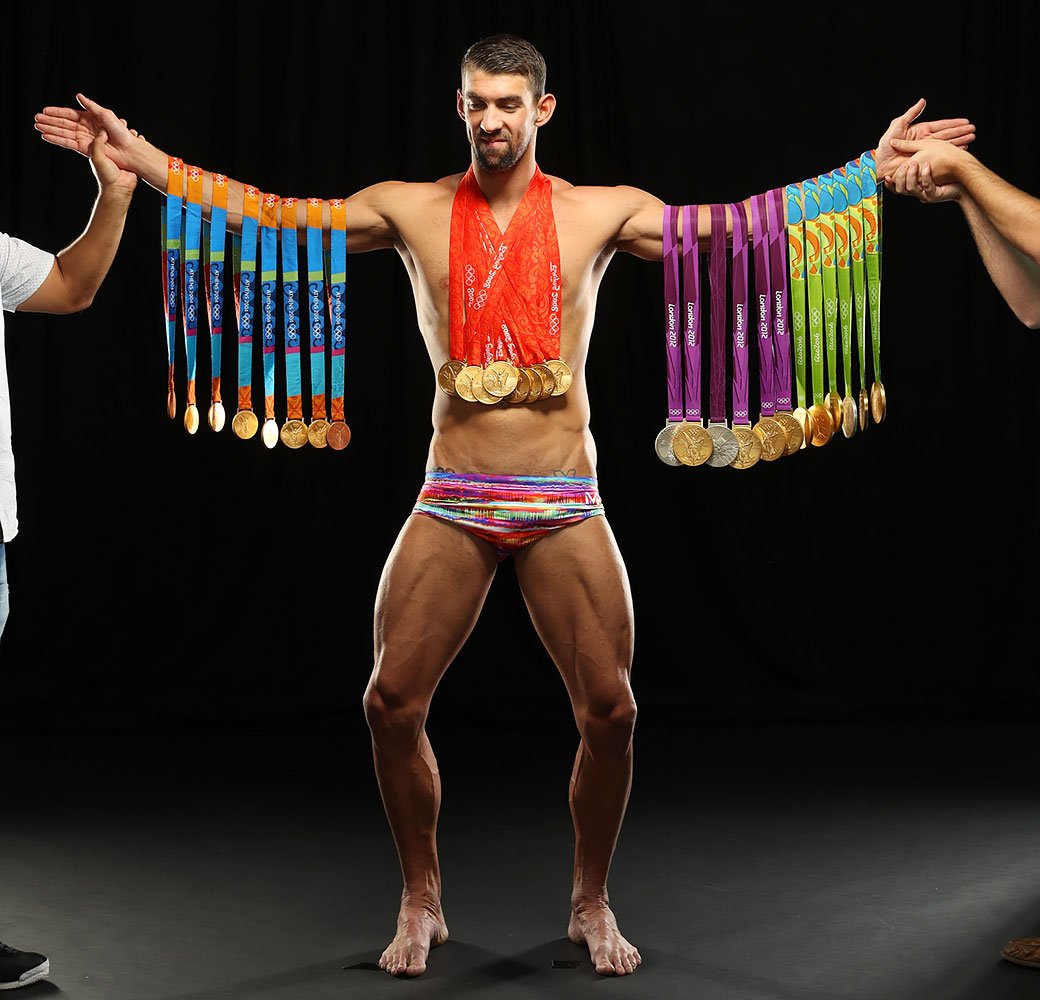 Michael Phelps posa con sus 28 medallas olímpicas en una espectacular  sesión de fotos