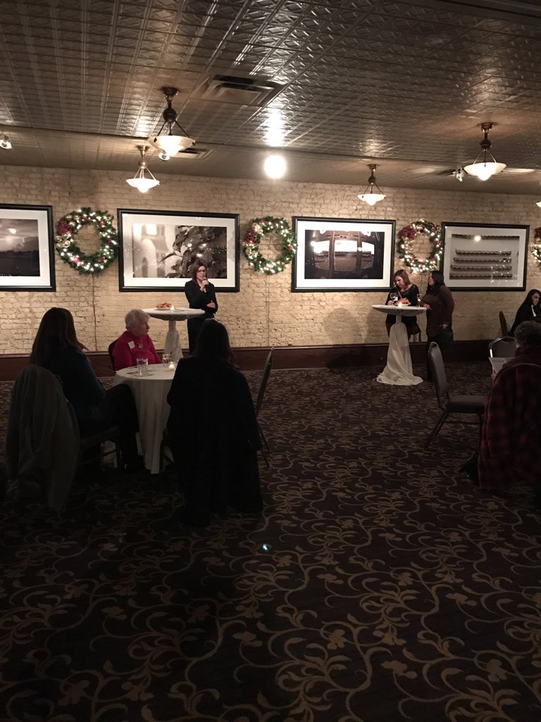 Thank you to <a href="/janschakowsky/">Jan Schakowsky</a> and <a href="/RepAnnWilliams/">Rep. Ann Williams</a> for speaking at our Holiday Travel Exchange about the importance of tourism! #Chicago