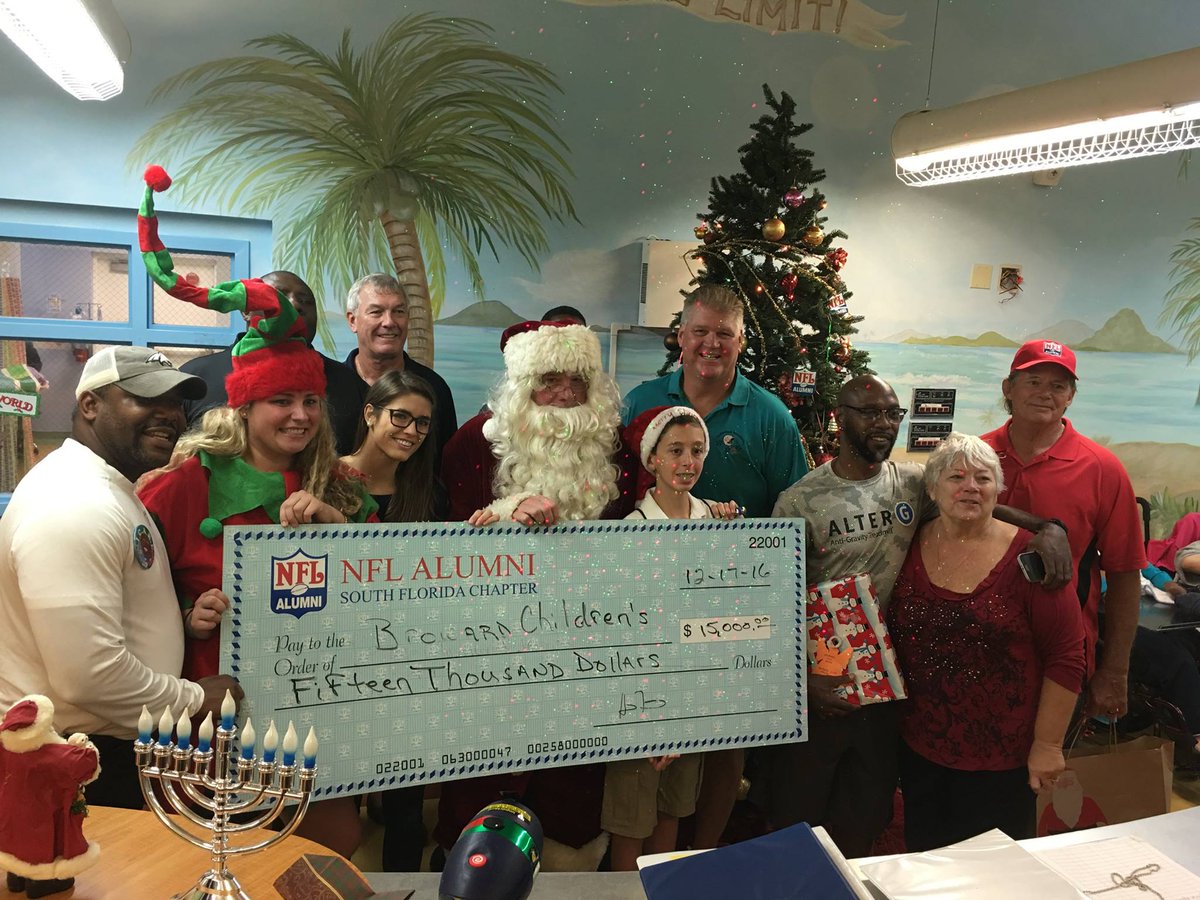 NFL Alumni tweet media