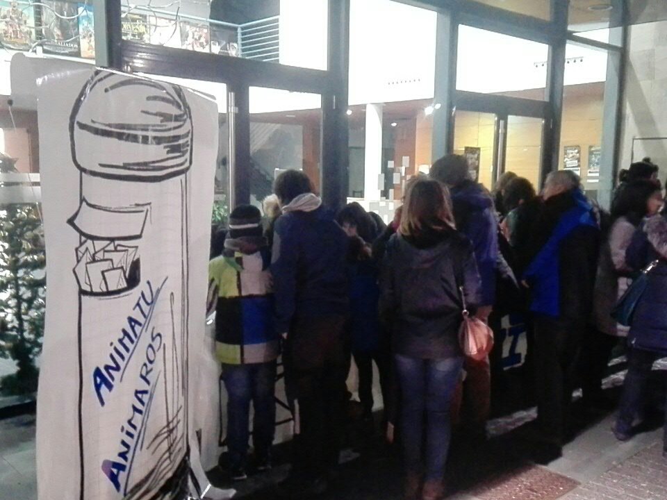 Presoei eskutitzak eta postalak idazteko aukera badago #AltsasukoakAske