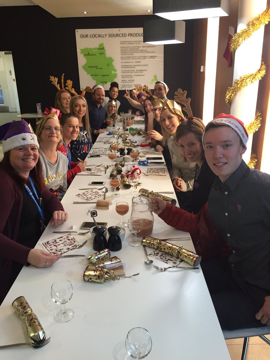 kath561's tweet photo. Lovely Christmas lunch courtesy of the lovely restaurant team! @The_BGL_Group @comparemkttech https://t.co/WW6pLOVzhs