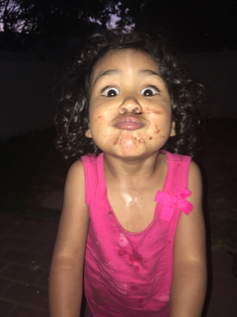 ColouredOpinion's tweet photo. Summer twilight brings on the #ParisPout after enjoying a @MagnumSA 🍦 https://t.co/RTYg22oheJ