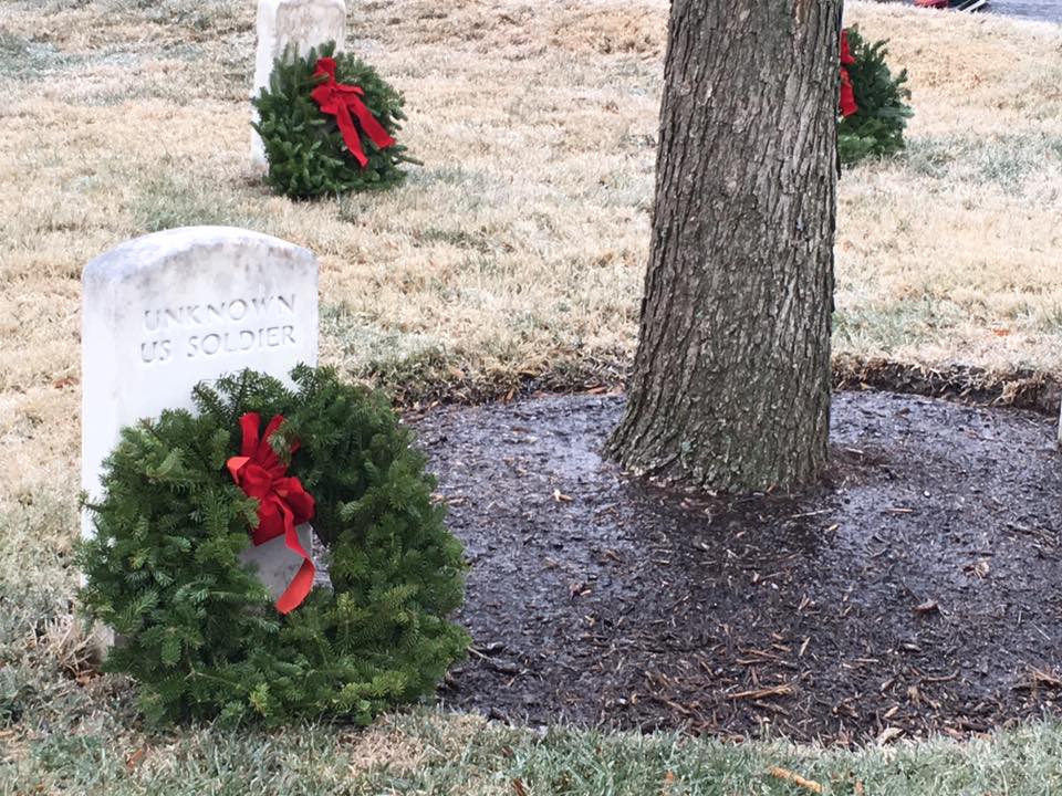 AndreaHall46's tweet image. Thanks @CSC #Salutes for supporting @WreathsAcross - we were humbled and honored to place wreathes for our fallen heroes @ArlingtonNatl