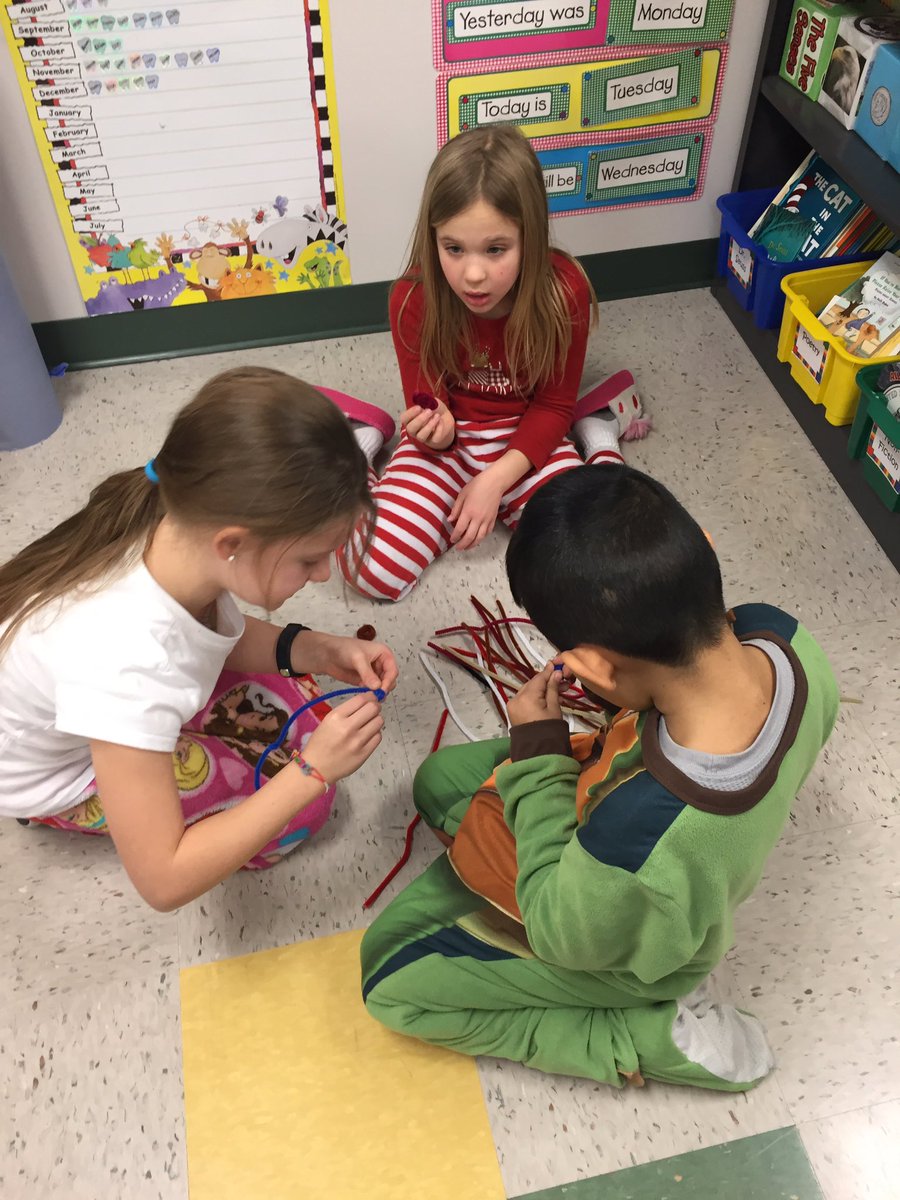SCEMcKinley's tweet photo. STEM olympics challenge!!  Building the tallest pipe cleaner challenge we can!!! #duellolearns #wsdactivelearning https://t.co/F4fKMFLY8x