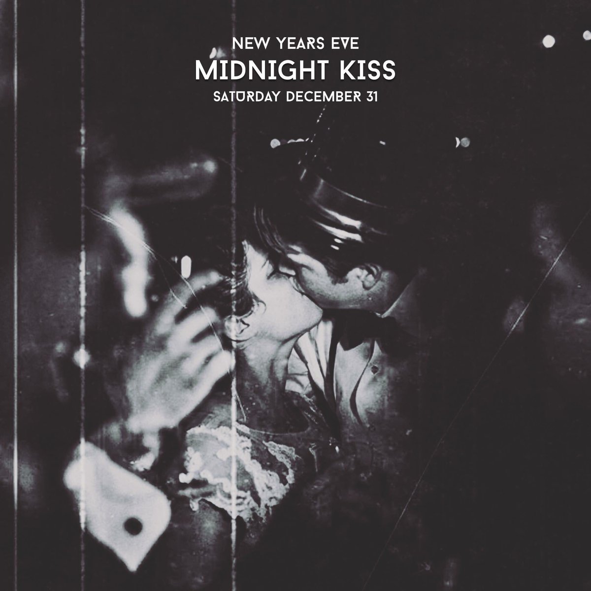 EarlyMercyTO's tweet image. Limited $30 Early Bird tickets for Midnight Kiss NYE 2017 // full price available at door! Tickets: universe.com/midnightkiss
