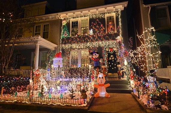 StyleWeekly's tweet photo. "Tacky" is such a snobby term. We want to know about the ARTISTIC MERIT of Richmond's Christmas lights: https://t.co/o9xXpQWaws https://t.co/Pez6qB4hlS