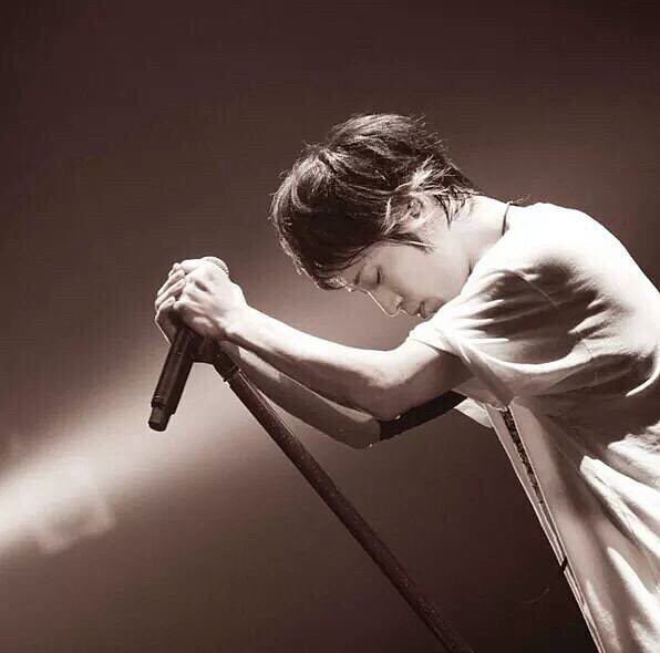 Yuto 栃木crew 在 Twitter 上 Takuya お誕生日おめでとう Uverworldに出逢えて 本当によかったです Crewのみんなもいい人ばっかで Takuya さんの人柄のおかげだと思ってます 本当におめでとうございます Takuya生誕祭 Uverworld T Co