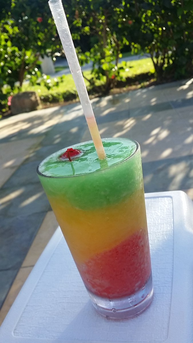 susanosman's tweet photo. Reggae cocktail! https://t.co/uB1ToRa835