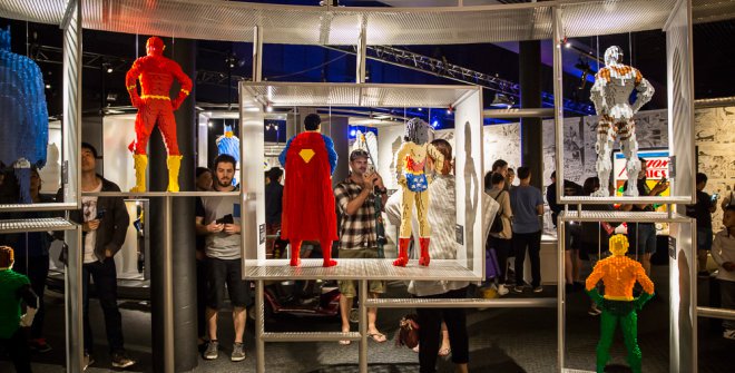 BriamA_Plus's tweet photo. "The Art of the Brick: DC Super Heroes" is an exhibition for the whole family #EventsinMadrid https://t.co/4jQOl80Dsh https://t.co/ZUVCn3KRky