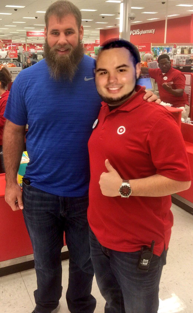 How Bout Them Cowboys?!
<a href="/tfrederick72/">Travis Frederick</a> <a href="/Target/">Target</a> 👍🏼🏈