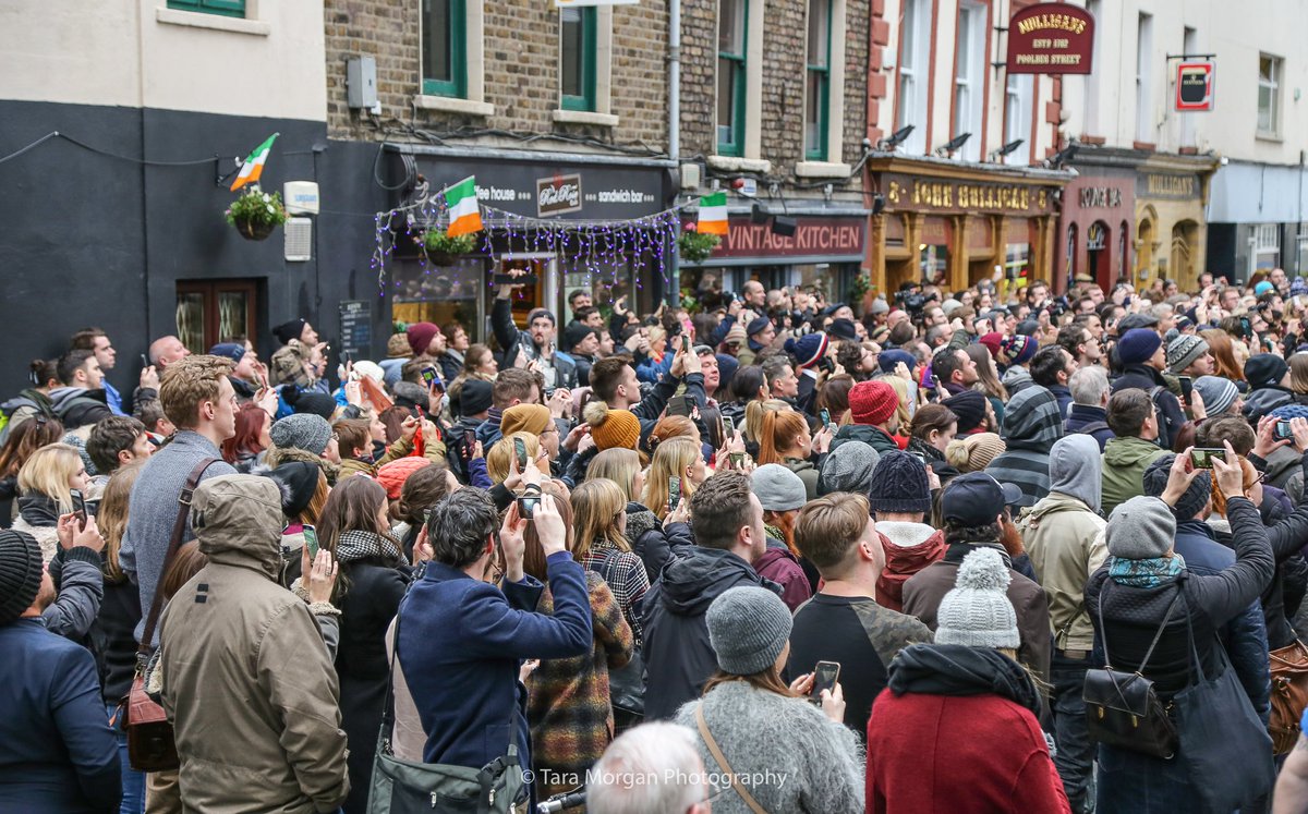 TaraMorganMedia's tweet photo. People Power
The crowd in Dublin today as @Hozier @Glen_Hansard @Kodaline @OfficialAslan &amp; more supported #HomeSweetHome #ApolloHouse 
@CNN https://t.co/q7G7RHtUwe