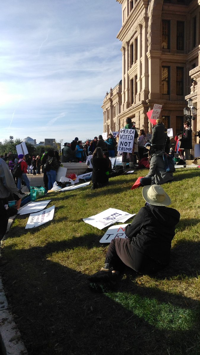 intelsource's tweet image. Bunch of snowflake losers at the Capitol trying to bully the electors. They where selling protest signs.See Trump already helping th economy
