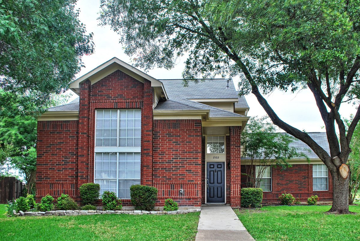 RedPhoneRE's tweet image. See a virtual tour of my listing on 2103 Summit Drive #Mckinney #TX  #realestate tour.circlepix.com/home/AFNWER