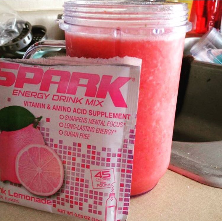 kcchamp01's tweet photo. #advocare #spark #everyoneisdoingit #nomoredrag #powerthroughyourday https://t.co/QJcMuSfy53