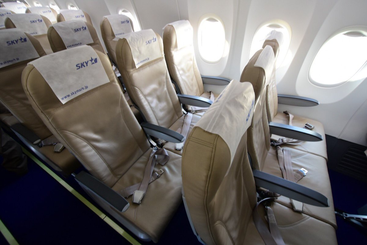 坂部秀治 4 11 13北海道 余談ですがスカイマーク のb737 800 全機材がボーイングスカイインテリア仕様に置き換わった様ですね シートピッチはana Jalと同等の31インチ 100vコンセントやled読書灯も設置されビジネスマンに嬉しいサービスとなっています 坂部秀治 4 11 13北海道 余談ですがスカイマーク のb737 800 全機材がボーイングスカイインテリア仕様に置き換わった様ですね シートピッチはana Jalと同等の31インチ 100vコンセントやled読書灯も設置されビジネスマンに嬉しいサービスとなっています