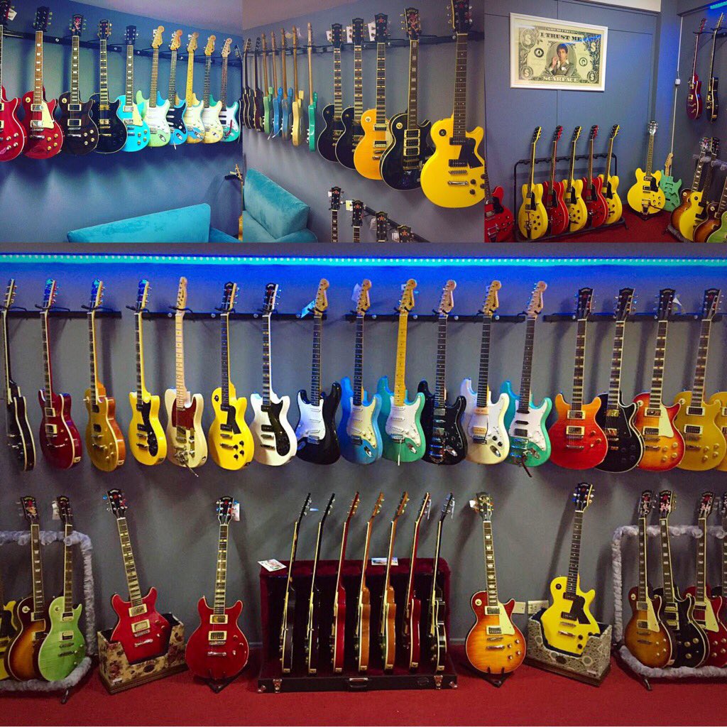 sovietcustom's tweet image. #sovietcustom #guitarrassoviet #sovietguitar #sovietcustomshop