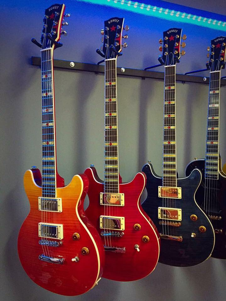 sovietcustom's tweet image. #sovietcustom #guitarrassoviet #sovietguitar #sovietcustomshop #opinionesguitarrassoviet