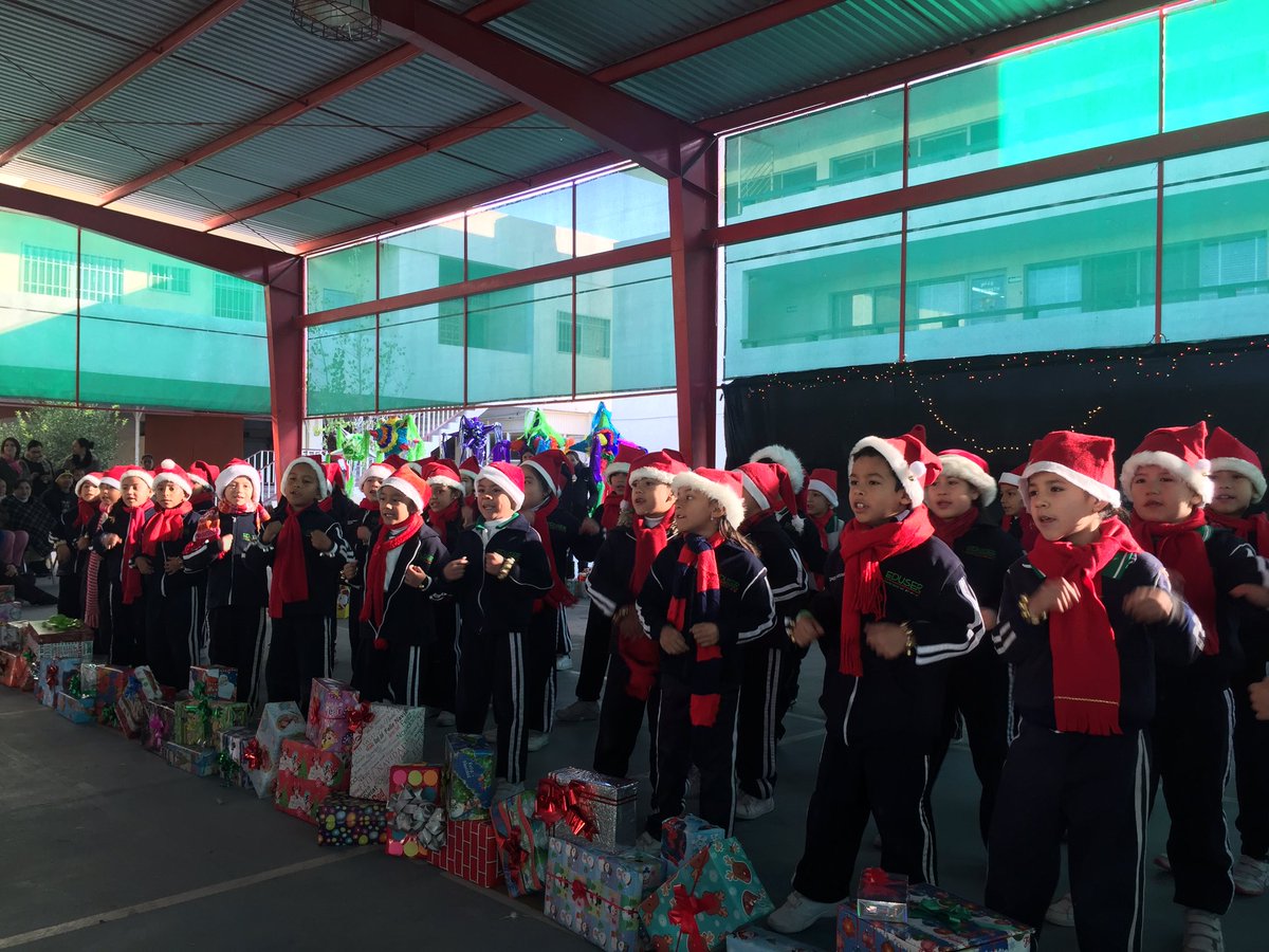 Eduser_Torreon's tweet photo. Festival navideño con nuestros chiquitos... #Eduser @escuelaser @1WorldSchools https://t.co/jvKyrGtJHa