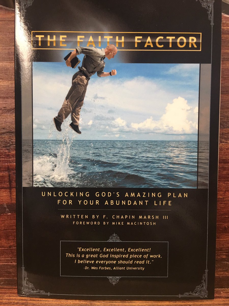 CCUniversity's tweet photo. CCU President Dr. Chapin Marsh's book The Faith Factor available on Amazon or Barnes & Noble Makes #calvary #calvarychapel #ccbcfall16 https://t.co/lROVCiKuE2