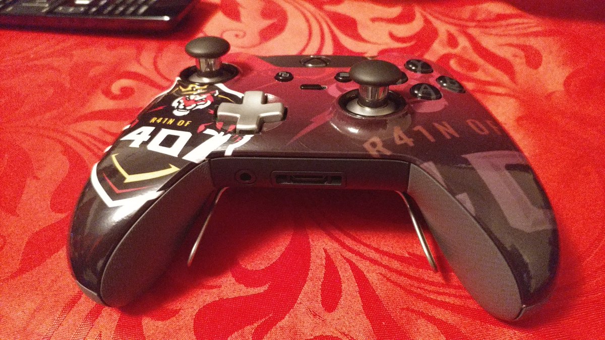4140fam's tweet photo. Save 25% on our @4140fam series @Modjunkiez controllers with code "LATESHOP" here's a link! Happy Holidays #MJZFAM! https://t.co/sHV5aqEmpb https://t.co/C0QKaohSKv