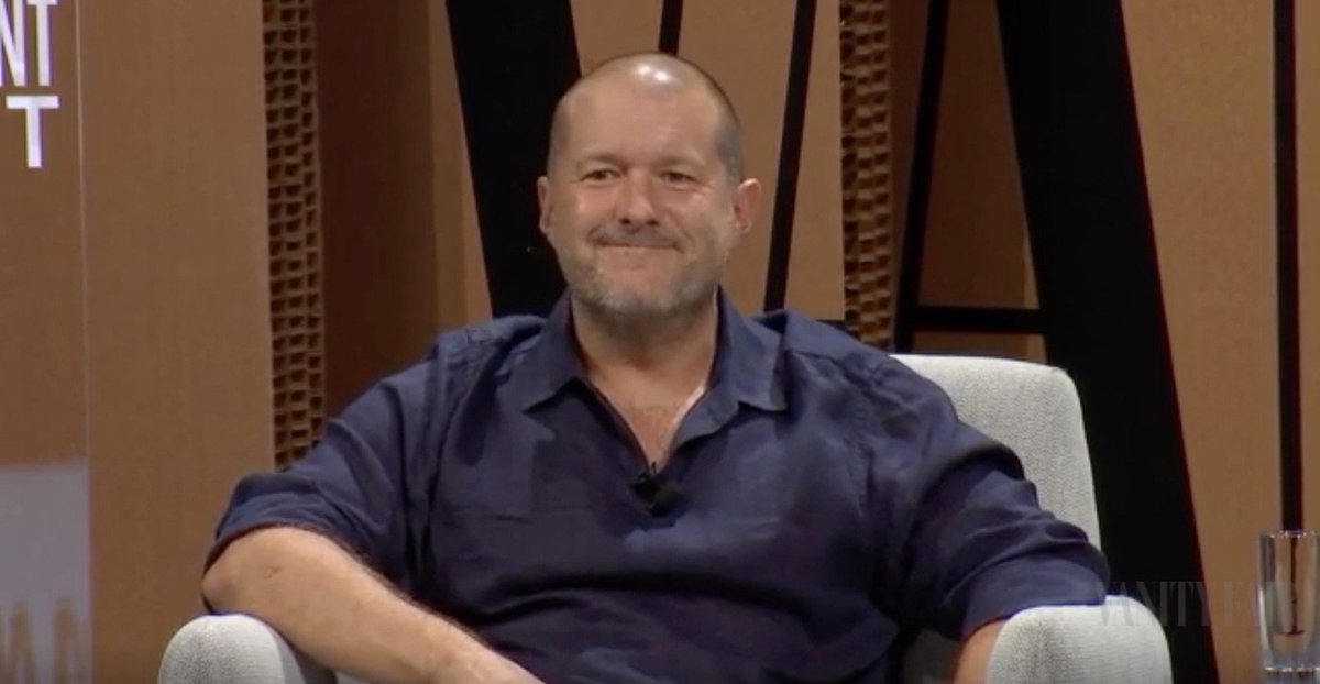 Q. How do you keep <a href="/Adobe/">Adobe</a> Photoshop warm in the winter?

A. By adding layers.