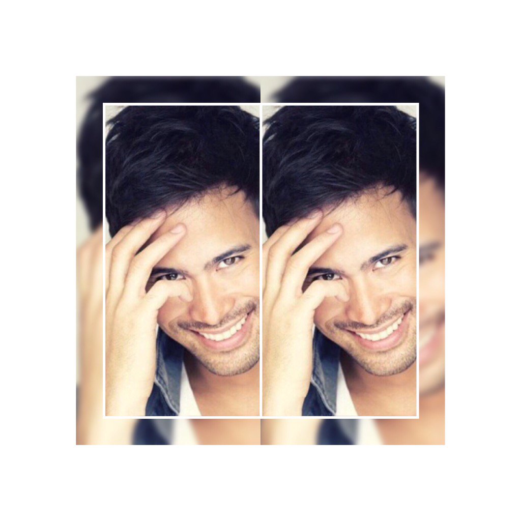 queenofmercy58's tweet photo. Wednesday vibes π
#aweSAMsmile π
#SAMstrademarksmile
@samuelmilby π
#dec212016 βοΈβ
οΈ
#myday ππΈ https://t.co/mQXoIPqFRK