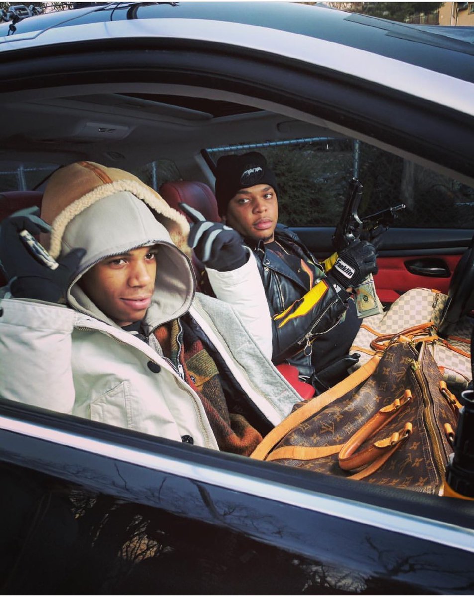 DonQhbtl's tweet photo. "Bag On Me" coming soon #GTAVERSION https://t.co/M8iL9zctvz