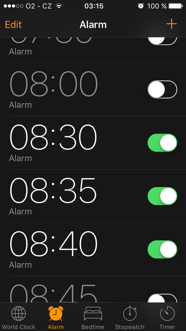 karolinastastna's tweet photo. still up and it's 3:16 am😏😅😯#literallymylife ''welcome to my life'' https://t.co/RqcWjSYYcH