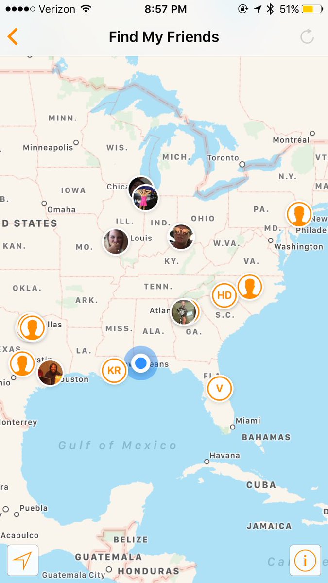tayausjax's tweet image. *Home for the holidays after college*
Mom: "Are you going to hang with your friends while you're home?"
Yeah sure let me get right on that