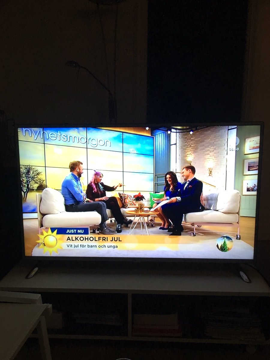 Mycket bra jobbat <a href="/IOGTNTO/">IOGT-NTO</a> och alla som jobbar med <a href="/vitjul/">Vit jul</a> och podden Askalas! #vitjul <a href="/Nyhetsmorgon/">Nyhetsmorgon</a> 🙌🏻☃️✨