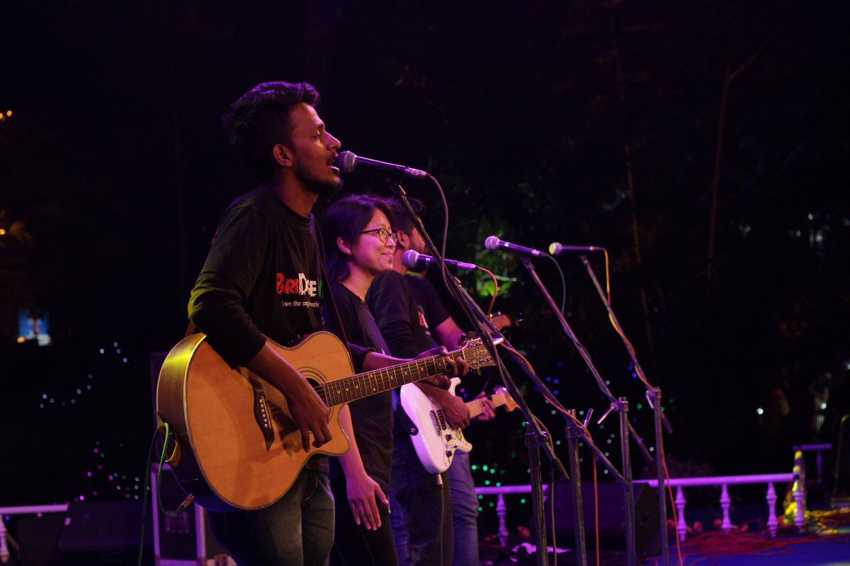 KolChristmas's tweet photo. Here are a few #photographs from yesterday's performances at Allen Park. #Kolkata #Christmas Festival is the place to be. #KCF2016 https://t.co/RSGqlUAwLx