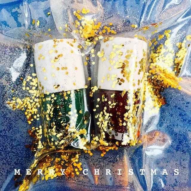 * MERRY CHRISTMAS - See you back in 2017!⠀
#xmas #2017 #usluairlines ift.tt/2iehdDr