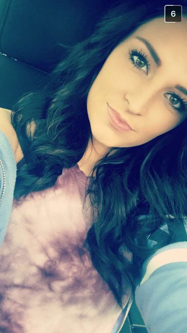 And in the middle of my chaos, there was you. ❤️ https://t.co/zB6jToJCnr<a href="/tag/thanksmom"class="tags"><span>#thanksmom</span></a><a href="/tag/udabest"class="tags"><span>#udabest</span></a>