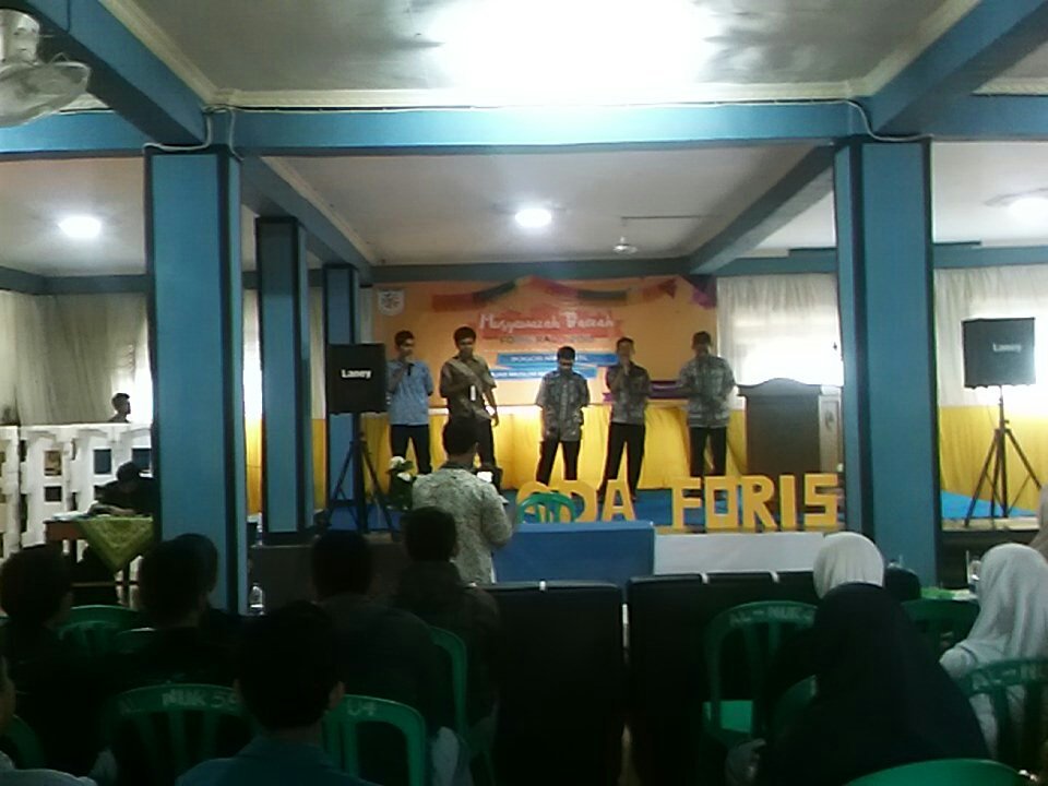 Penampilan nasyid dari Tajurhalang sebagai penutup pagi