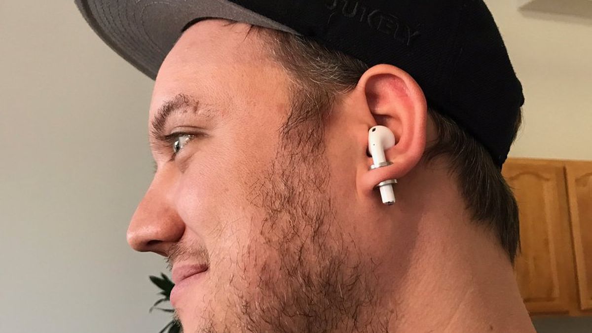 AxgioTech's tweet photo. This does not seem a comfortable way to not loose your earbuds. With our #AXGIO #earbuds you don't have to worry about that! https://t.co/Nhb1sjMtKy