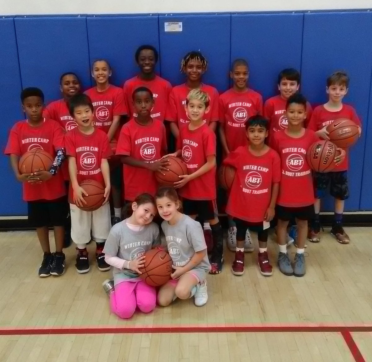 JusBallSoCal's tweet photo. Jus Ball camp is in session. https://t.co/xkzwimOuFP for camp information. Join us! #jusball https://t.co/FjwkddM1iE