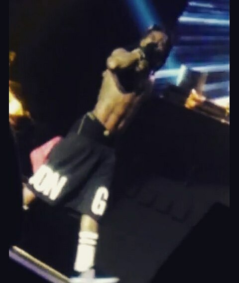 Lit_Lightskin20's tweet photo. 2016 best year of my life my first rap concert was #DedicationTour 💦💦😍😍😍I love y'all @Jxmmi @LilTunechi @iHipsterLee (@RaeSremmurd ) https://t.co/0mAJmZslny