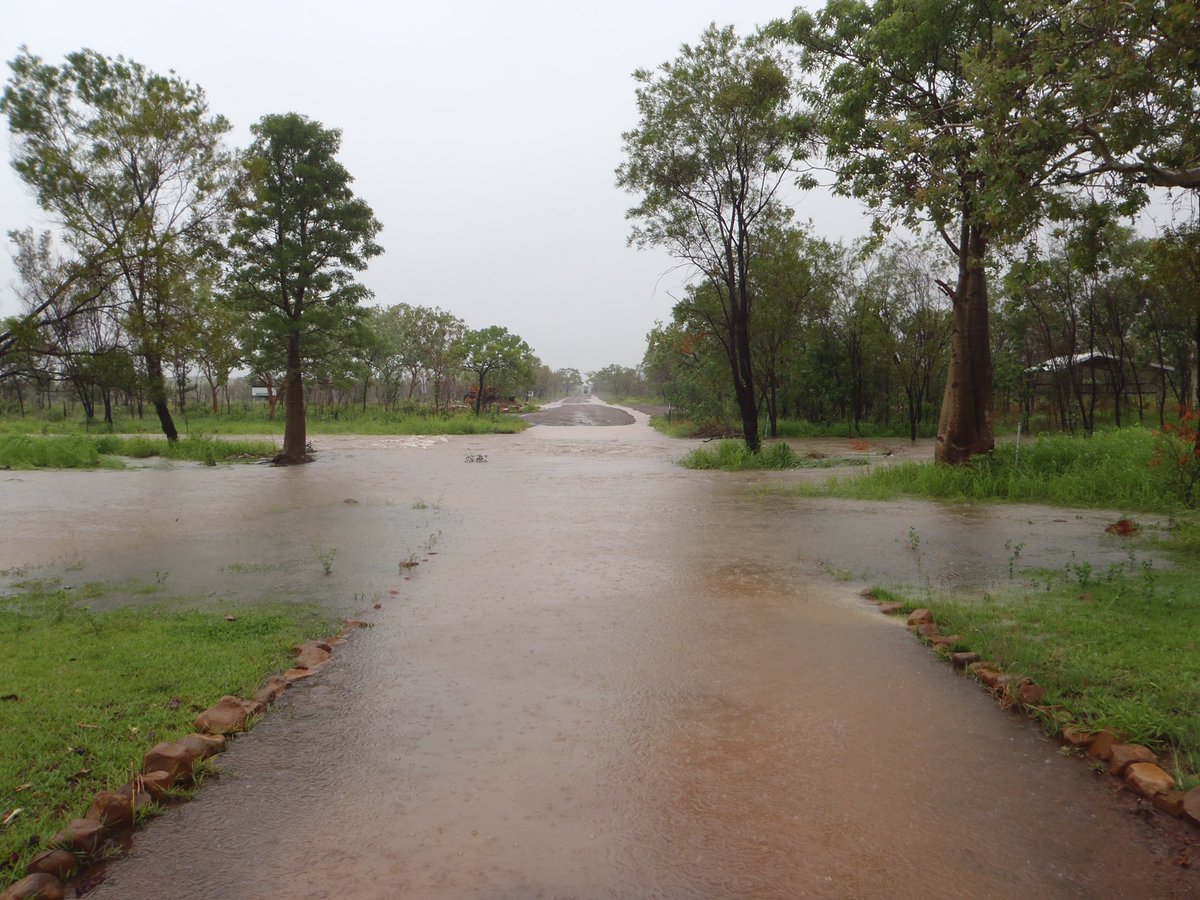 TaraColum's tweet photo. Wet season is here #homevalleystation #kimberley https://t.co/NlhPoaVS4x