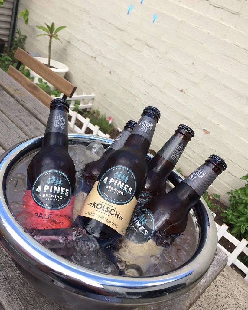 RWCraftBeerHK's tweet photo. Unemployment isn't that bad so far! #4pines #funemployment #Sydney #NSW #Craftbeer #beer #llsdc #willneedajobsoon https://t.co/EREPsRAUha