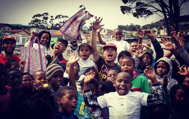 MeetandTeach's tweet photo. L O V E | P E A C E | U N I T Y 🇿🇦 #USAtoCapeTown #meetandteach #harvestyouthproject #supporttheyouth https://t.co/e4iKYGE6nI